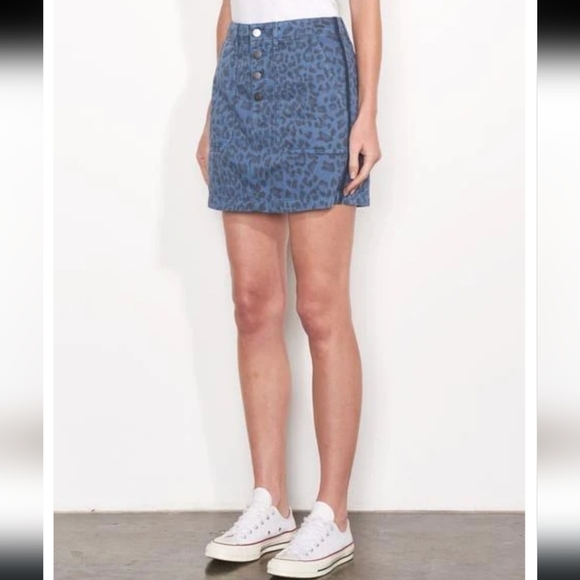Sundry Dresses & Skirts - SUNDRY ANTHROPOLOGIE Size 28 Blue Leopard Cargo Button‎ Fly Skirt NWT